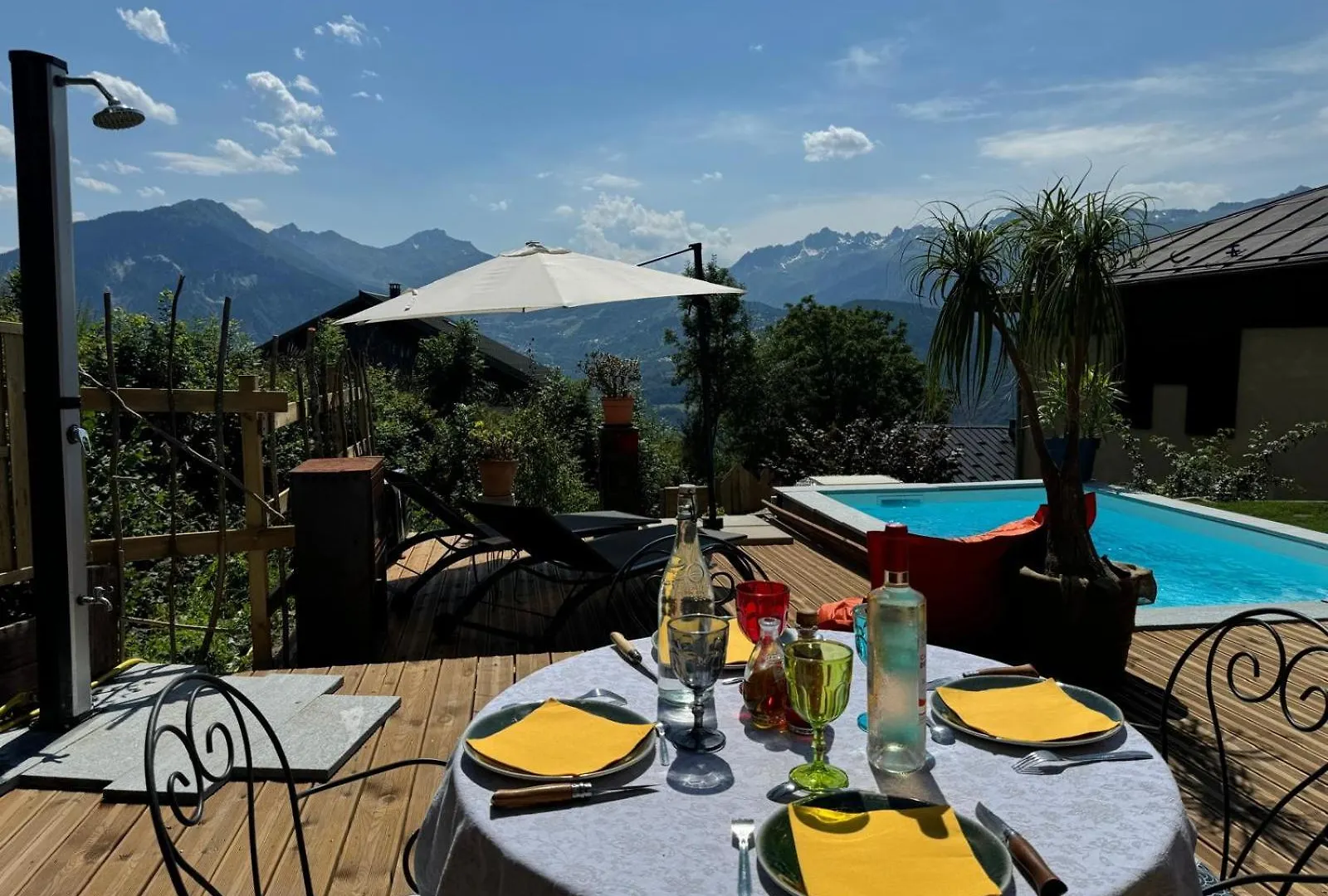Le Moulin De Navette - La Roue Bed & Breakfast Grand-Aigueblanche 0*,  France